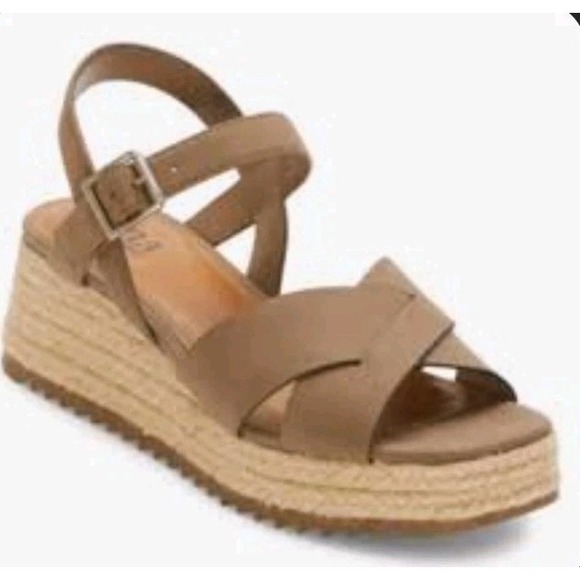 ana ana new york Shoes - A.N.A Ana Eloise 8M Espadrille Wedge Sandals Ankle Strap Crossband Light Brown